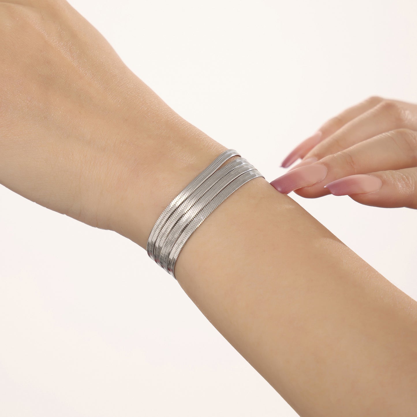 Titanium Steel PVD Vacuum Gold-plated Non-fading Women's Jewelry