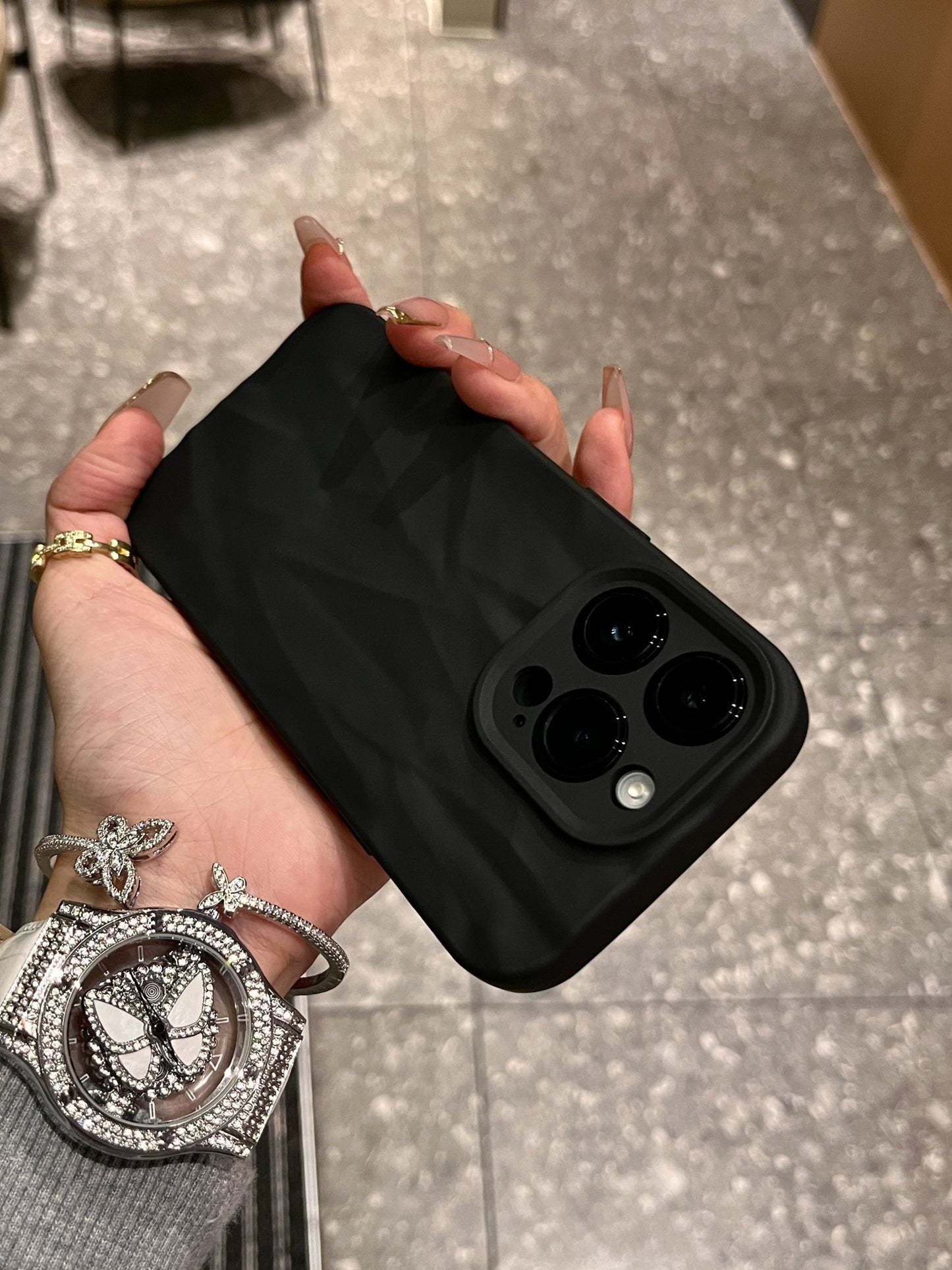 Advanced Skin Wrinkled Phone Case